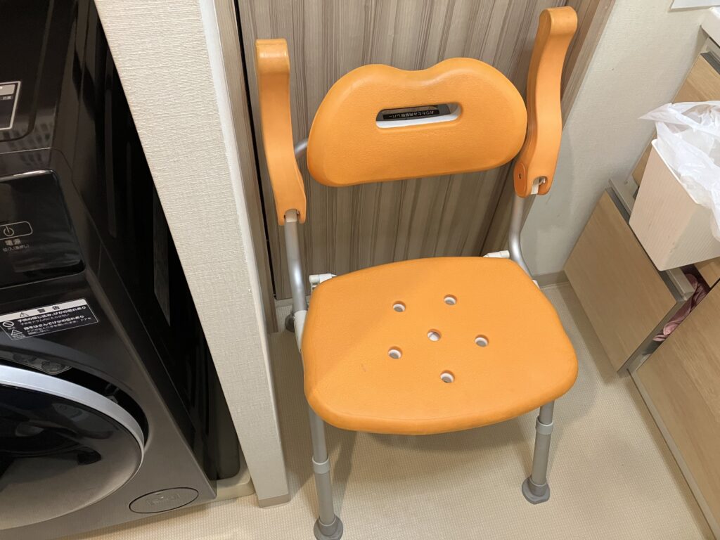 洗面のシャワーチェア