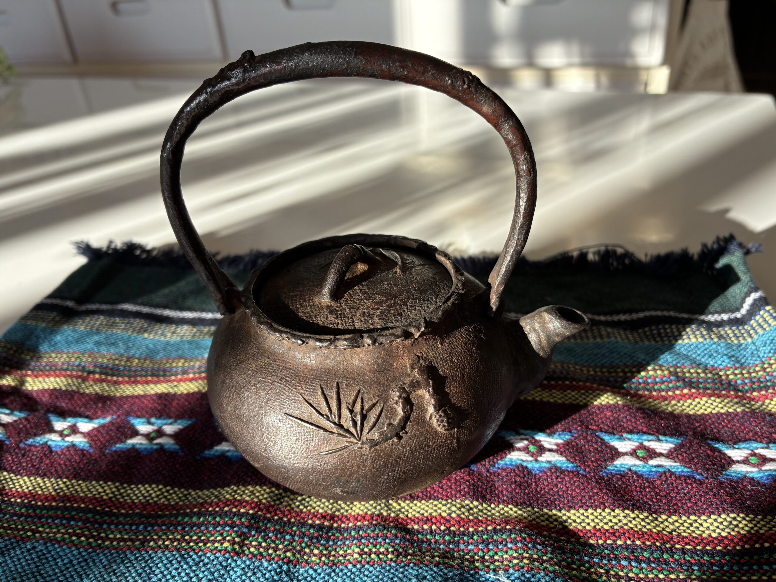 松竹梅文煎茶鉄瓶