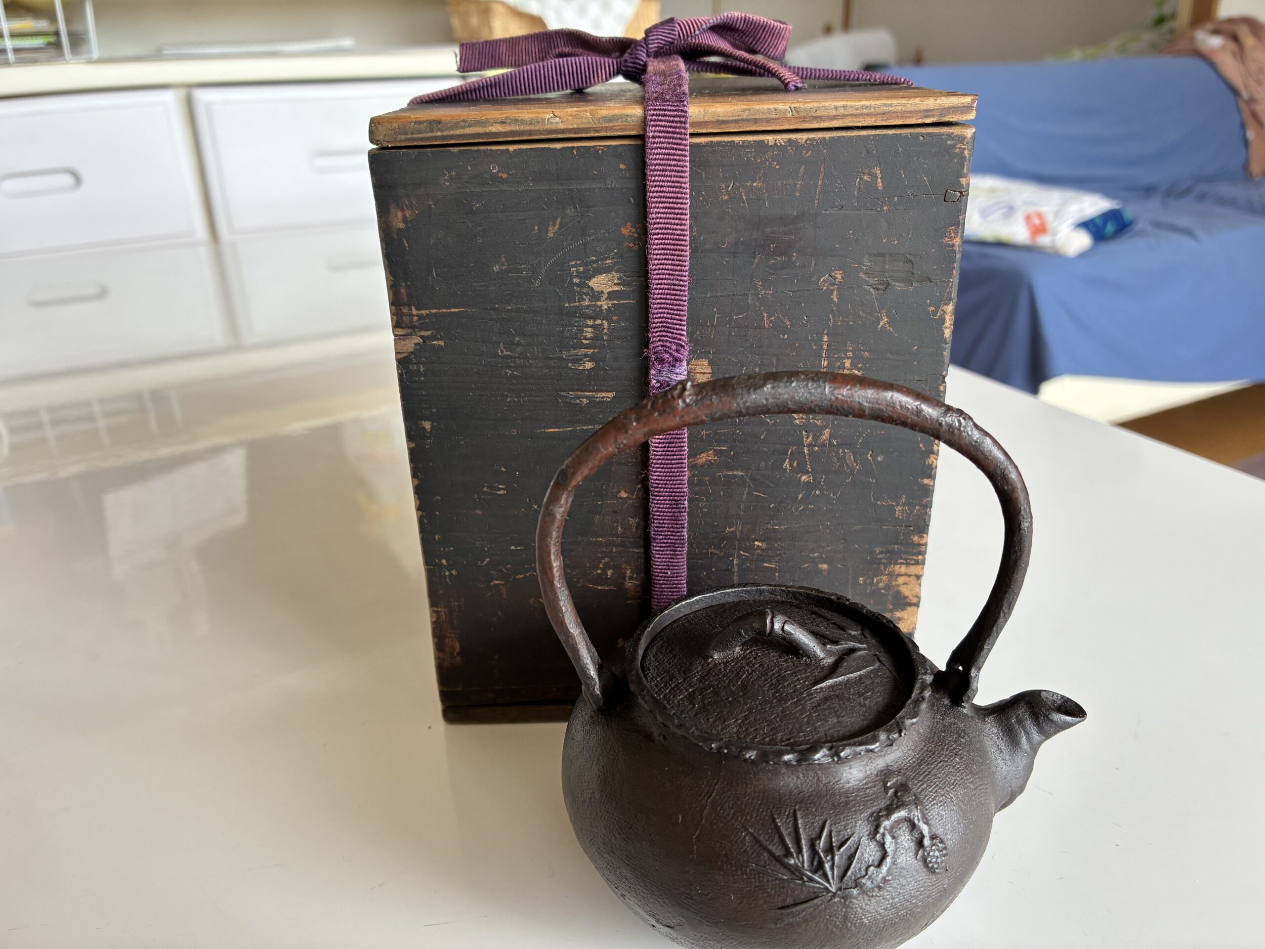 合箱と鉄瓶